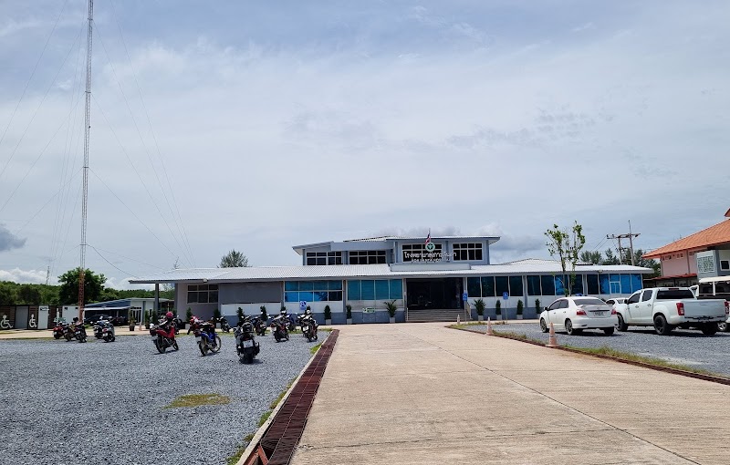 Koh Lanta Hospital - Koh Lanta Hospital, 308 Tambon Ko Lanta Noi, Amphoe Ko Lanta, Chang Wat Krabi 81150, Thailand