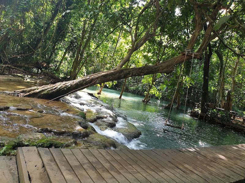 Khoun Moung Keo Waterfall - Khoun Moung Keo Waterfall, QX4W+G63, Unnamed Road, Ban Long, Laos