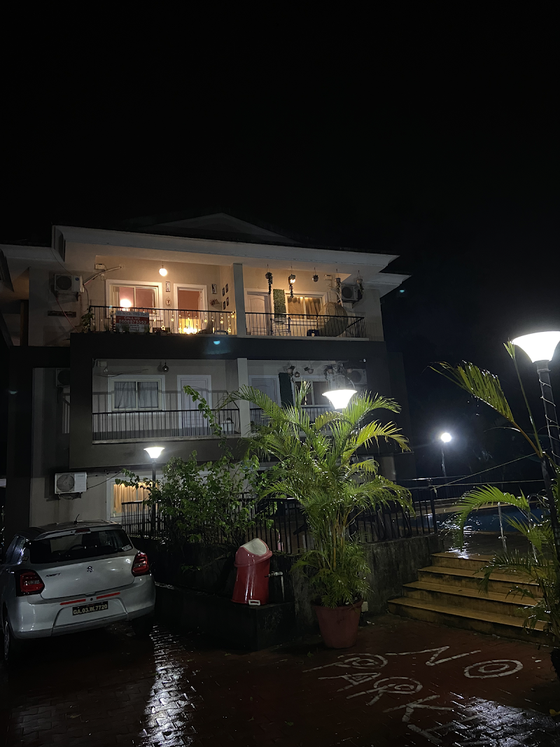 Casa de Sam's - Casa de Sam's Raj Exotic Palms, near Vagator Petrol Pump, opp. St. Anthony Hospital, Vagator, Anjuna, Goa 403509, India