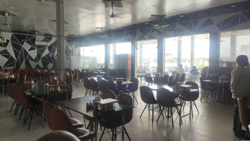 Shiva Dhaba - Shiva Dhaba NH 9, Athseni, Uttar Pradesh 245205, India