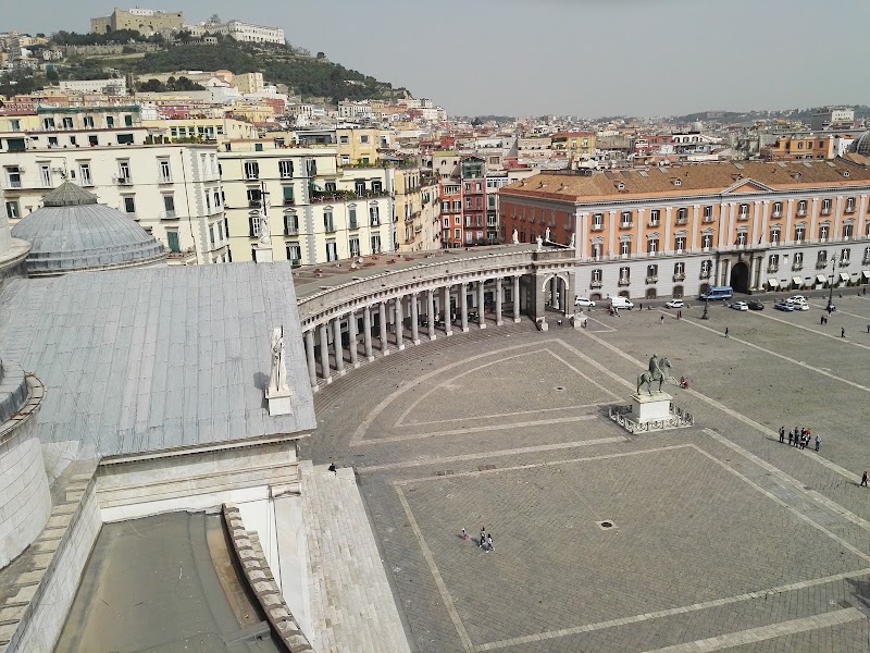 Piazza del Plebiscito - Piazza del Plebiscito, 80132 Naples, Metropolitan City of Naples, Italy