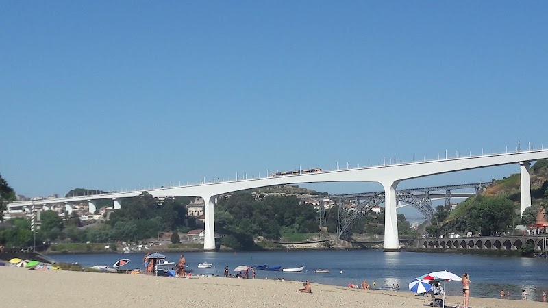 Praia Fluvial do Areinho - Praia Fluvial do Areinho Alameda Areinho, Vila Nova de Gaia, Portugal