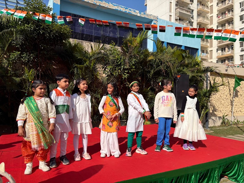 DVC Dance & Fitness Studio - DVC Dance & Fitness Studio Basement :- House No :-166, near Gayatri Mandir, Urban Estate, Sector 40, Gurugram, Haryana 122001, India