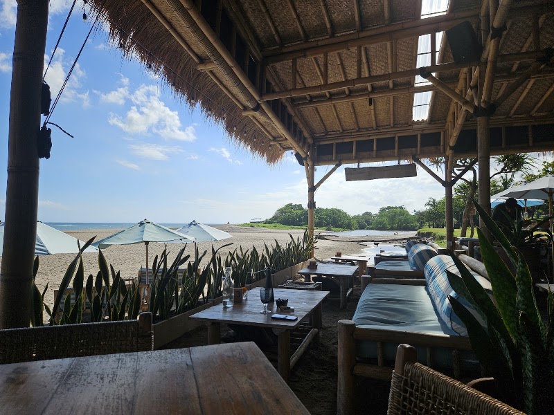 CARAVAN - CARAVAN Perancak Beach, Jl. Pantai Berawa, Tibubeneng, Kec. Kuta Utara, Kabupaten Badung, Bali 80361, Indonesia