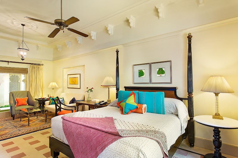 The Oberoi Udaivilas, Udaipur - The Oberoi Udaivilas, Udaipur HMGC+VVV, Badi-Gorela-Mulla Talai Rd, Haridas Ji Ki Magri, Pichola, Udaipur, Rajasthan 313004, India