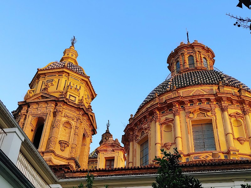 Iglesia de San Luis de los Franceses - Iglesia de San Luis de los Franceses San Luis, 37, Casco Antiguo, 41003 Sevilla, Spain