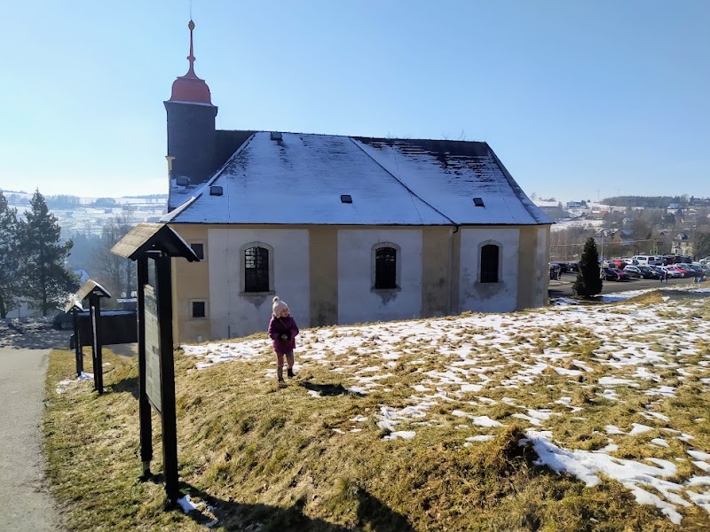 Parking Lower Entrance - Parking Lower Entrance, 528, 403 36 Tisá, Czechia