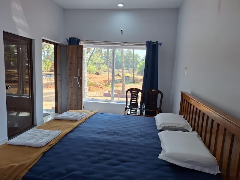 BELE Beach Front Inn - BELE Beach Front Inn, Beach Rd, Gangekolla, Gangavalli, Nadumaskeri, Karnataka 581319, India