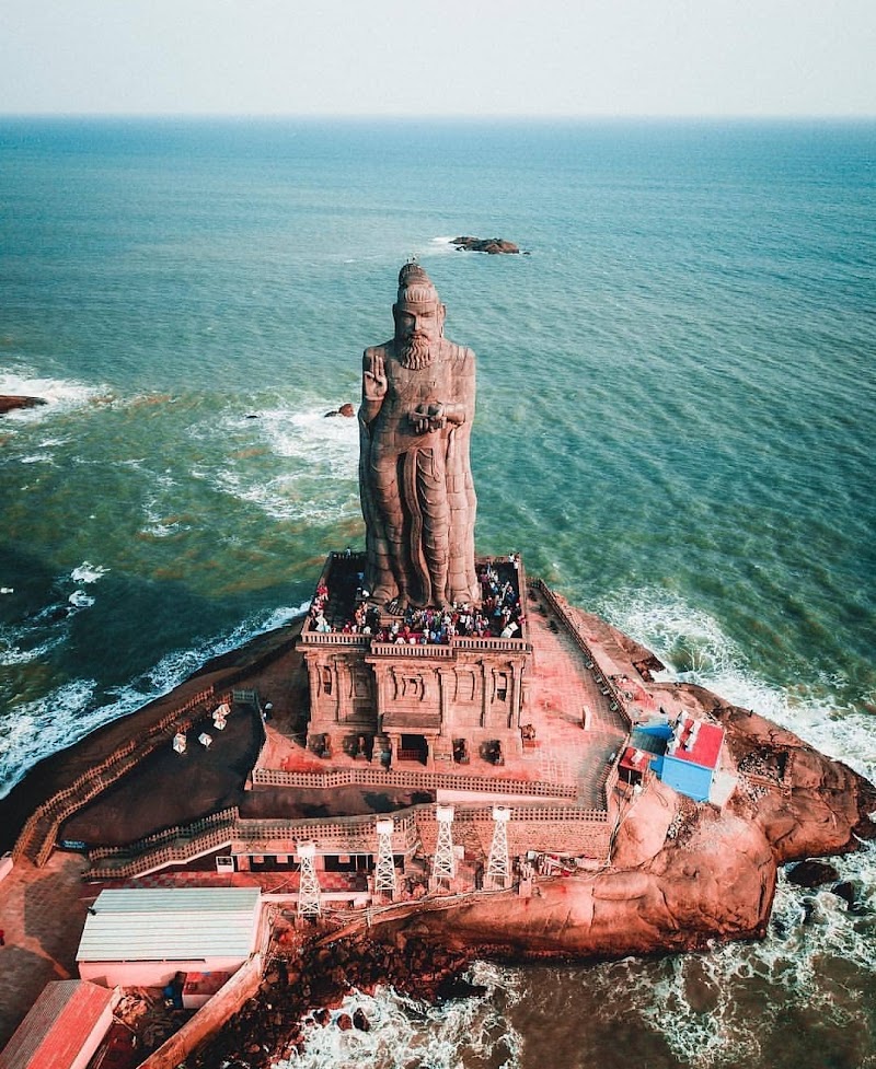 Thiruvalluvar Statue