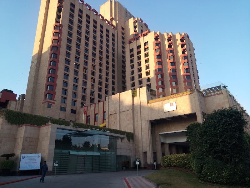 The Lalit New Delhi - The Lalit New Delhi Fire Brigade Lane, Barakhamba, New Delhi, Delhi 110001, India