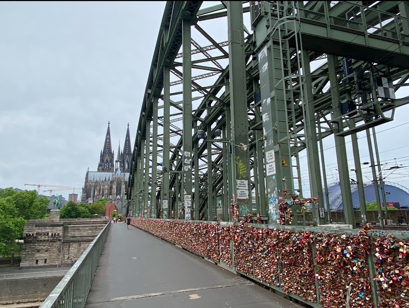 Hohenzollern Bridge - Hohenzollern Bridge, Hohenzollernbrücke, 50679 Köln, Germany
