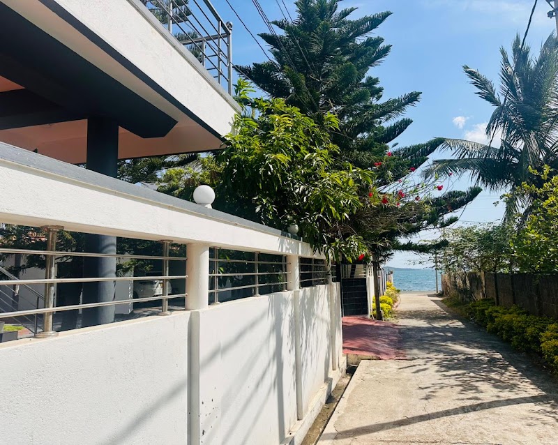 Ocean Villa - Ocean Villa 90/6B Inner Harbour Rd, Trincomalee 31000, Sri Lanka