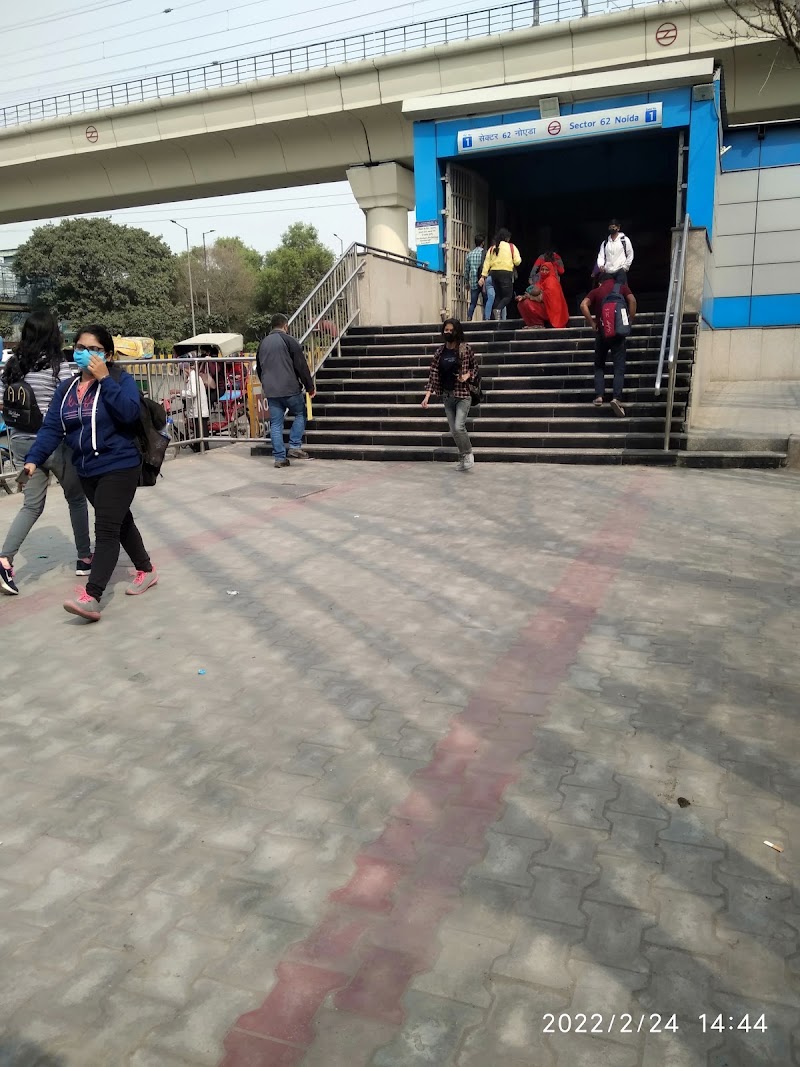 Sec-62 Noida Metro Station - Sec-62 Noida Metro Station B Block, Sector 63, Noida, Uttar Pradesh 201309, India