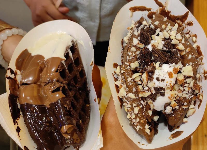 The Belgian Waffle Co - The Belgian Waffle Co, Shop No. 104, CHPL Dream Homes, Junwani, Block J, Bhilai, Chhattisgarh 490020, India