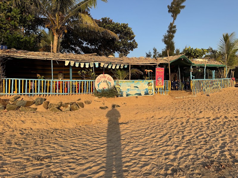Dolphin Bay Cafe - Dolphin Bay Cafe G89C+MV4, Om Beach Rd, Gokarna, Karnataka 581326, India