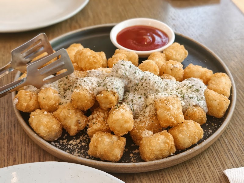 Little Tree Food Dunnan - Little Tree Food Dunnan 106, Taiwan, Taipei City, Da’an District, Yi'an Village, Section 2, Dunhua S Rd, 39-1號捷運信義安和站