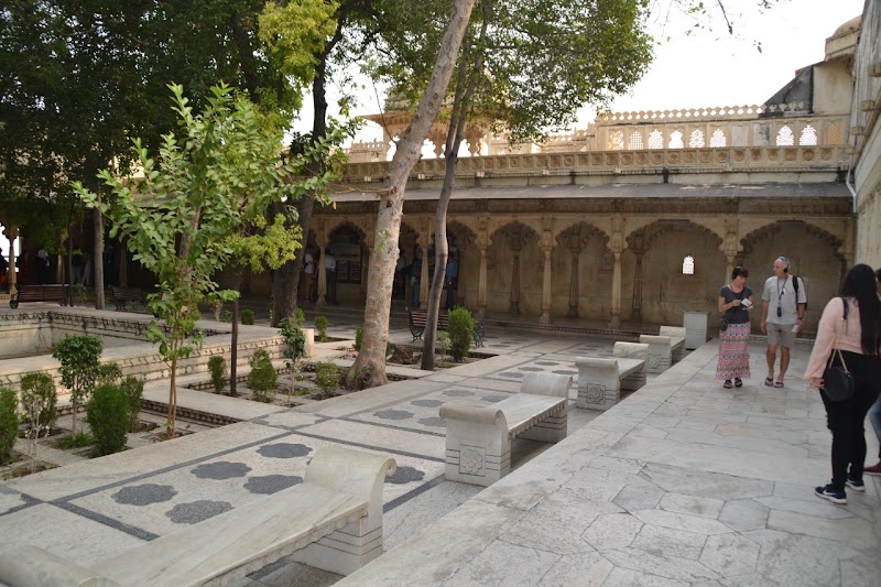 City Palace Road - City Palace Road, City Palace Rd, Old City, Udaipur, Rajasthan 313004, India