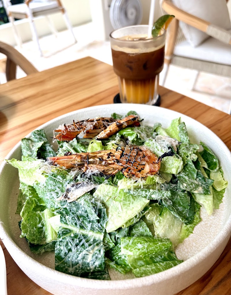 La Ombra - Mediterranean Café & Dining - La Ombra - Mediterranean Café & Dining, 127/11 Nguyễn Thiện Thuật, Nha Trang, Khánh Hòa 57106, Vietnam