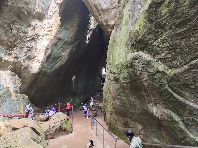 Edakkal Caves - Edakkal Caves Nenmeni, Kerala 673593, India