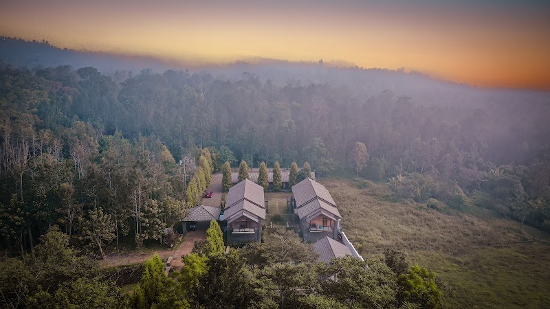 Yellow Lake Resort - Yellow Lake Resort R6CP+2J4, Shevaroys Hills, Manjakuttai, Tamil Nadu 636602, India