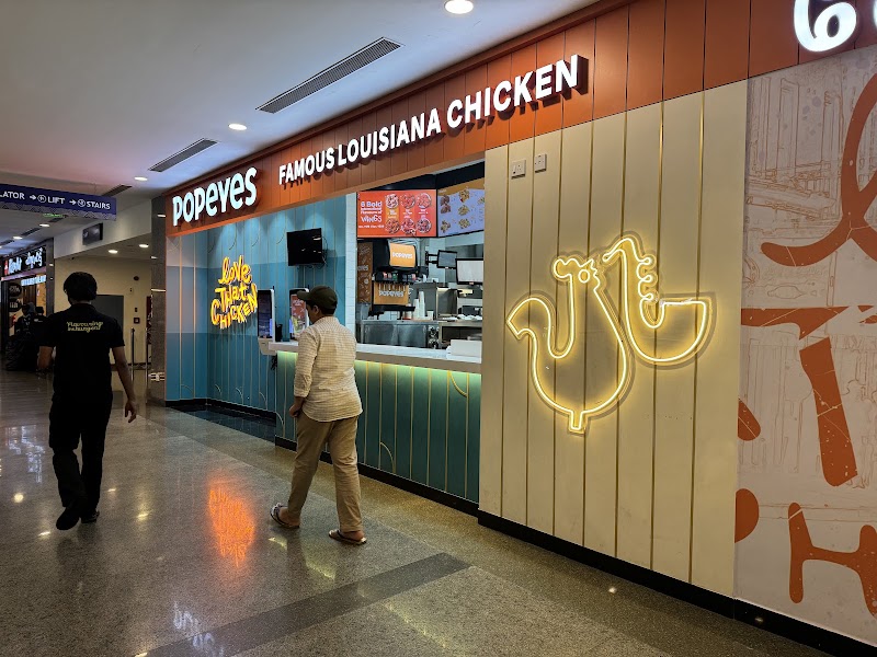 Popeyes - Famous Louisiana Chicken - Popeyes - Famous Louisiana Chicken 3027BA, 3027BB, HiLITE Mall, 3027A, Thondayad Bypass Road, Poovangal, Kozhikode, Pantheeramkavu, Kerala 673014, India