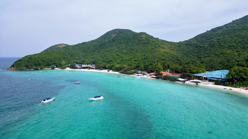 Ko Lan - Ko Lan Ko Lan, Bang Lamung District, Chon Buri, Thailand