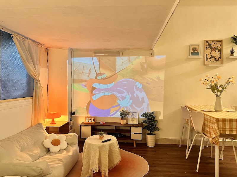 Vibes Homestay - Vibes Homestay, 47-57 Nguyễn Thái Bình, Bến Thành, Hồ Chí Minh 70000, Vietnam