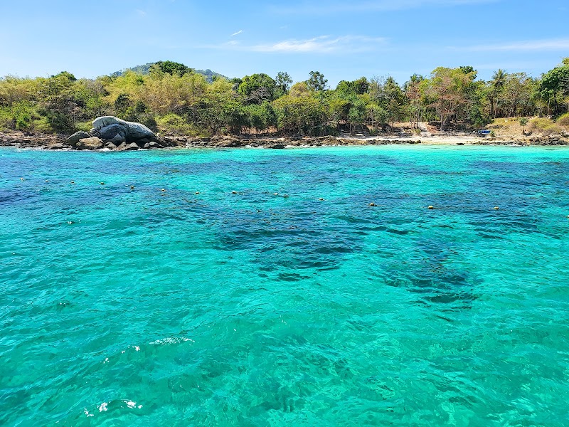 Racha Yai Dive Spot