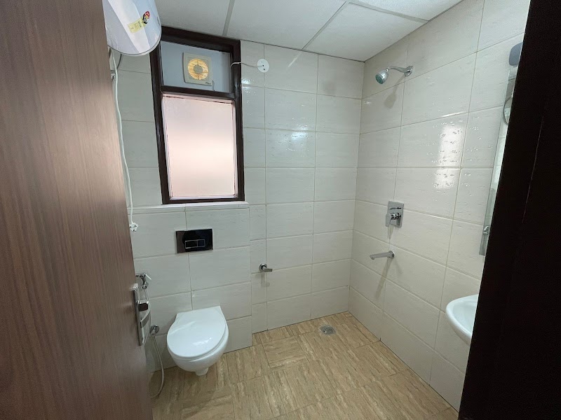 PG in Sector 38 near Medanta - Blossom Stayz - PG in Sector 38 near Medanta - Blossom Stayz House No. 667, near Ramsharnam Temple, Islampur Colony, Sector 38, Gurugram, Haryana 122018, India