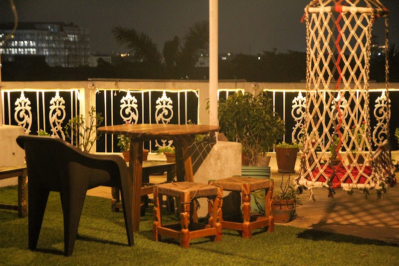 Owl's Nest Homestay - Owl's Nest Homestay 5th Floor, 185/B, Raja Dinendra St, Shyambazar, Fariapukur, Shyam Bazar, Kolkata, West Bengal 700004, India