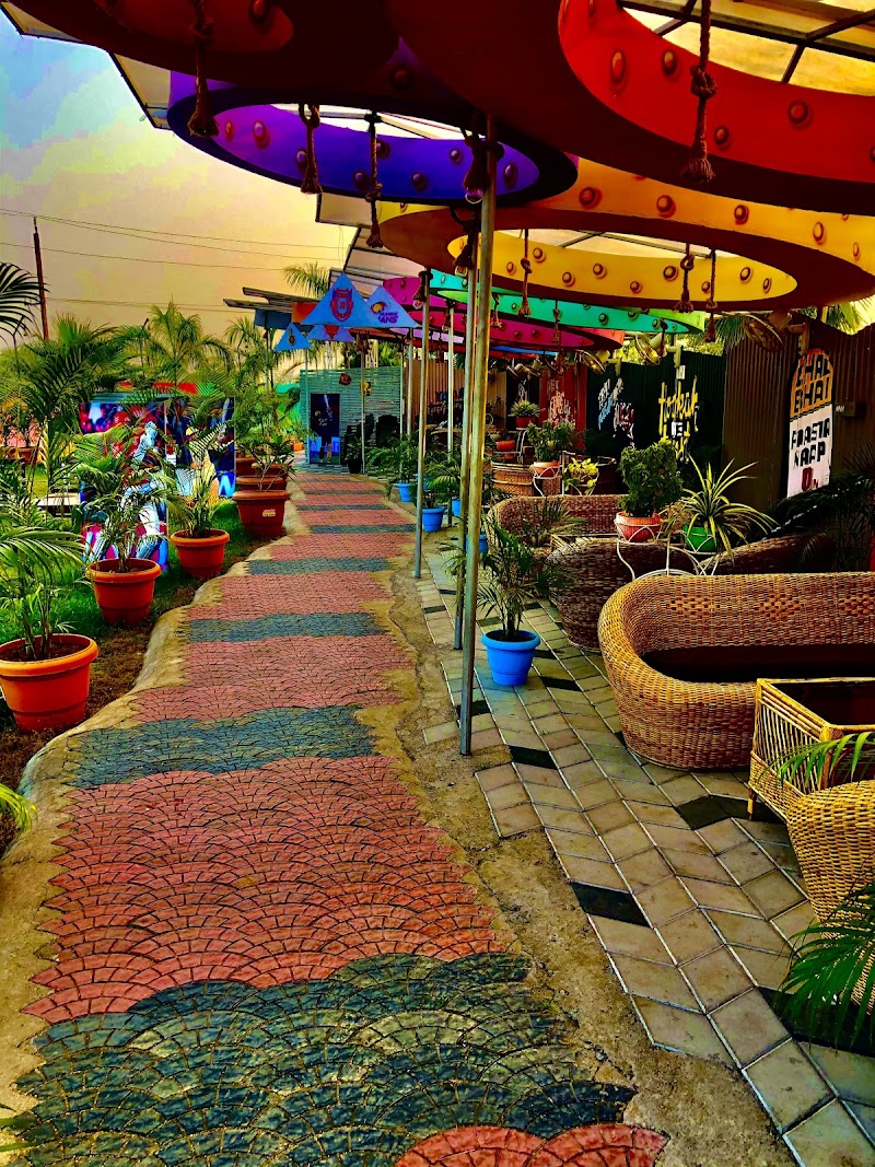 The Circle Lounge - The Circle Lounge 6766+65C, Durg, Bhilai, Chhattisgarh 491001, India