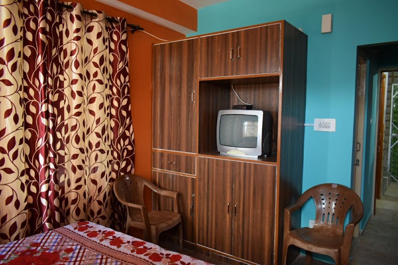 Hill View Home Stay - Hill View Home Stay, Fruit Mandi Bhattakufer Shimla 6, Ranjeet Nagar, Bhattakufer, Shimla, Himachal Pradesh 171006, India
