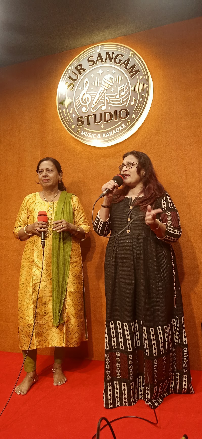 Sur Sangam Studio, Music and Karaoke - Sur Sangam Studio, Music and Karaoke Anand bhavan, Lal Bahadur Shastri Marg, near Shani Mandir, behind Gopalas Hotel, Ambedkar Nagar, Kanjurmarg West, Bhandup West, Mumbai, Maharashtra 400078, India