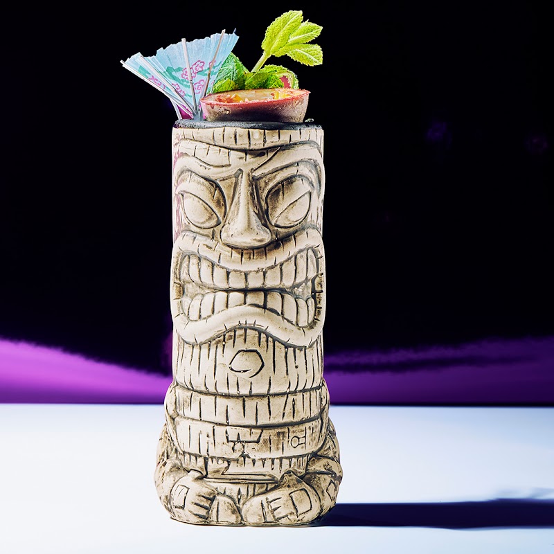Simmons Bar | Shoreditch - Simmons Bar | Shoreditch 104-108 Curtain Rd, London EC2A 3AH, UK