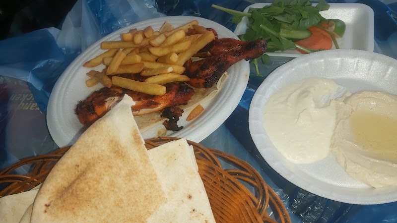 Grand Chicken Cafeteria - Grand Chicken Cafeteria Abu Dhabi - Musaffah - M5 - Abu Dhabi - United Arab Emirates