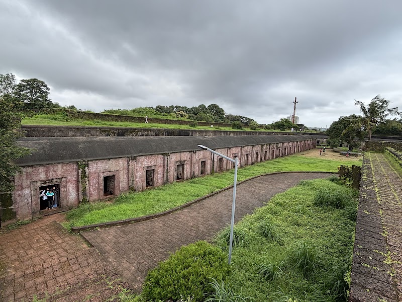St. Angelo Fort (viewing point) - St. Angelo Fort (viewing point), V93F+6GV, Burnacherry, Kannur, Keralam 670017, India