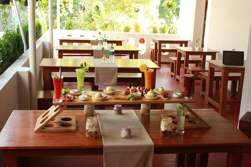 Nanav Cafe