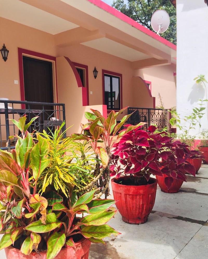 Blissful Edge Guest House - Blissful Edge Guest House Ozran Beach Rd, Vagator, Anjuna, Goa 403509, India