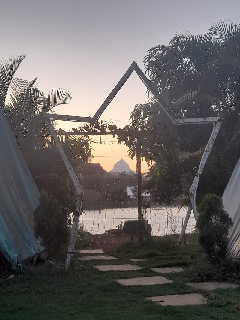 Lakefront Camping and Cottage - Lakefront Camping and Cottage Malwandi thule, Maharashtra 410406, India