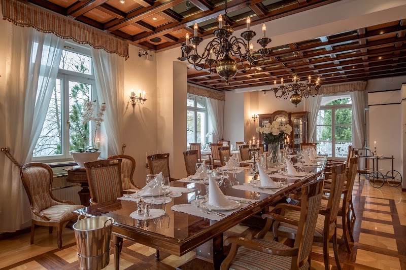 Adora Luxury Hotel - Adora Luxury Hotel Cesta svobode 35, 4260 Bled, Slovenia