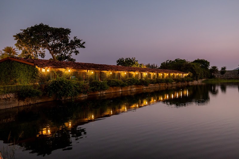 Shikarbadi Hotel - Shikarbadi Hotel, Goverdhan Vilas, Sector 14, Hiran Magri, Udaipur, Gordhan Vilas Rural, Rajasthan 313001, India