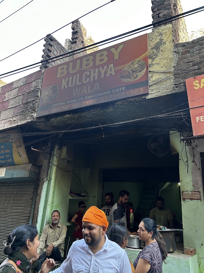 BUBBY KULCHE WALA - BUBBY KULCHE WALA, Shop No 89, Inside Ram Gharia Gate, Chowk Chabutra, Nimak Mandi, Amritsar, Amritsar Cantt., Punjab 143006, India
