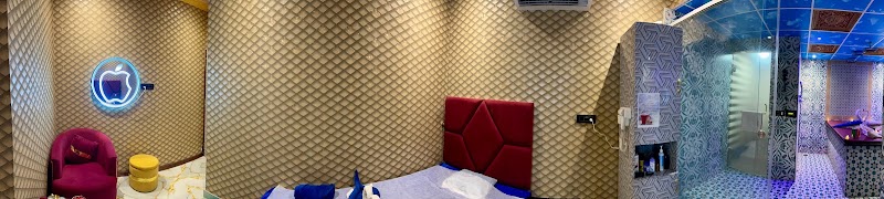 Lara International Spa - Best Spa in Punjagutta - Lara International Spa - Best Spa in Punjagutta NAGARJUNA CO-OPERATIVE HOUSING SOCIETY LTD, shop, 2nd Floor, Goyaz jewellery, 5 & 6, Nagarjuna Cir Rd, above goyaz jewellery, Mothi Nagar, Nagarjuna Hills, Punjagutta, Hyderabad, Telangana 500082, India