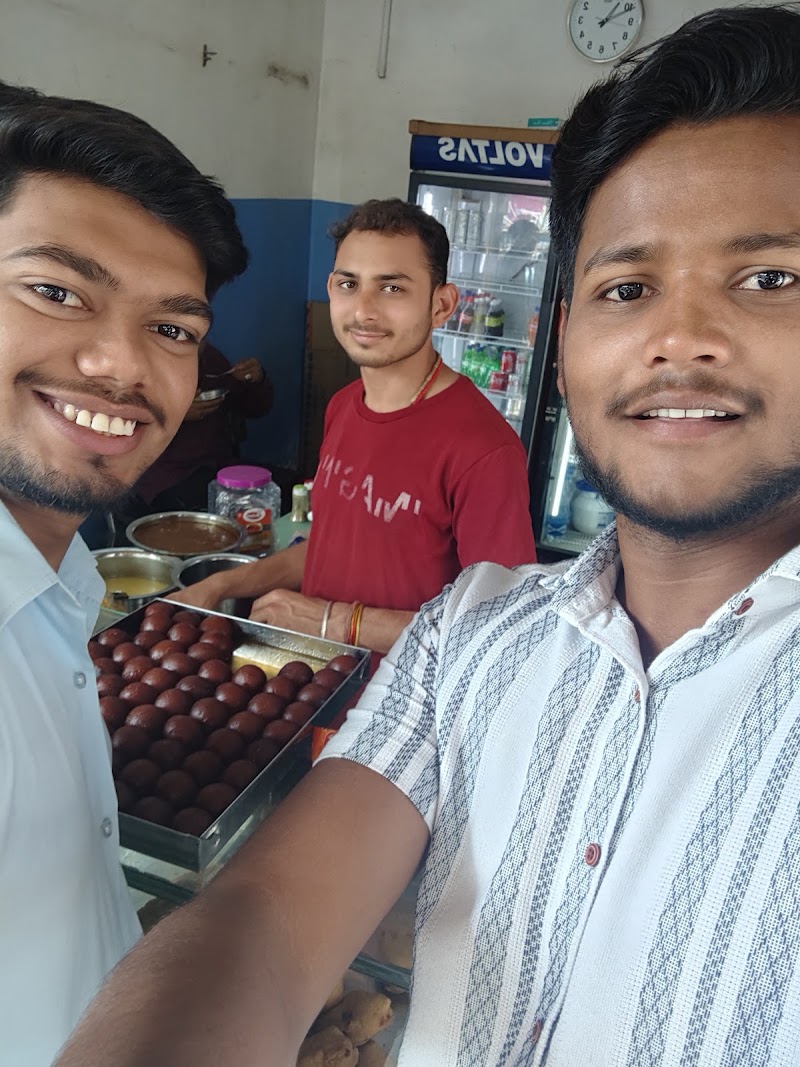 Rajju Chai & South Indian Junction - Rajju Chai & South Indian Junction, near Devakinandan Chowk, Tilak Nagar, Bilaspur, Chhattisgarh 495001, India