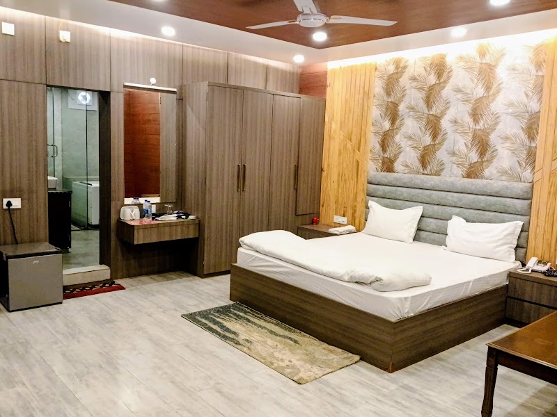 Jhumar Resort and Restaurant - Jhumar Resort and Restaurant, Netarhat, Jharkhand 835218, India