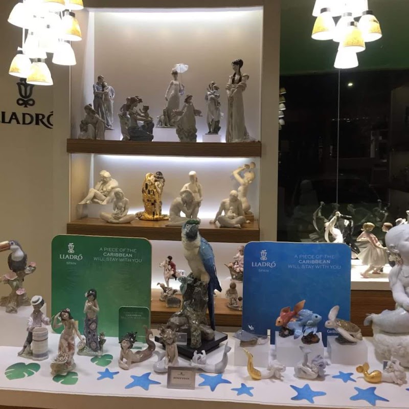 Palm Beach Plaza Mall - Palm Beach Plaza Mall, L.G. Smith Blvd 95, Noord, Aruba