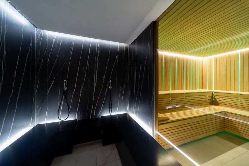 Radisson Hotel & Apartments Gdansk - Radisson Hotel & Apartments Gdansk, Chmielna 10, 80-748 Gdańsk, Poland
