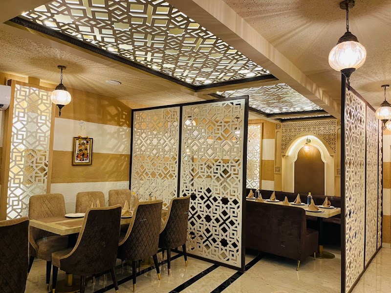 Moti Mahal Delux Tandoori Trail - Moti Mahal Delux Tandoori Trail Road, near Worldmark, Medawas, Sector 65, Gurugram, Haryana 122101, India