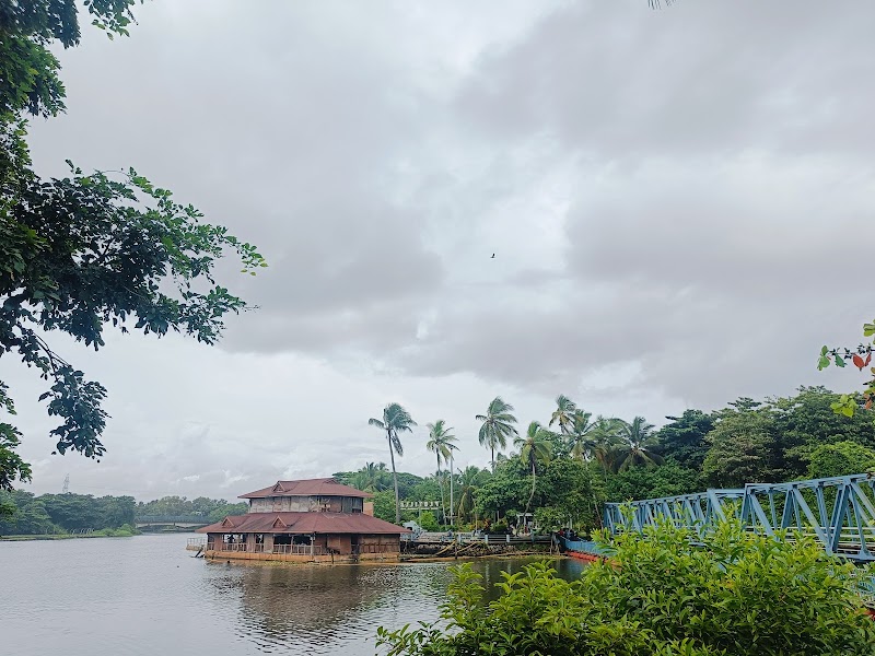 Kochuveli Beach - Kochuveli Beach, Madhavapuram Colony, Veli, Thiruvananthapuram, Keralam 695021, India