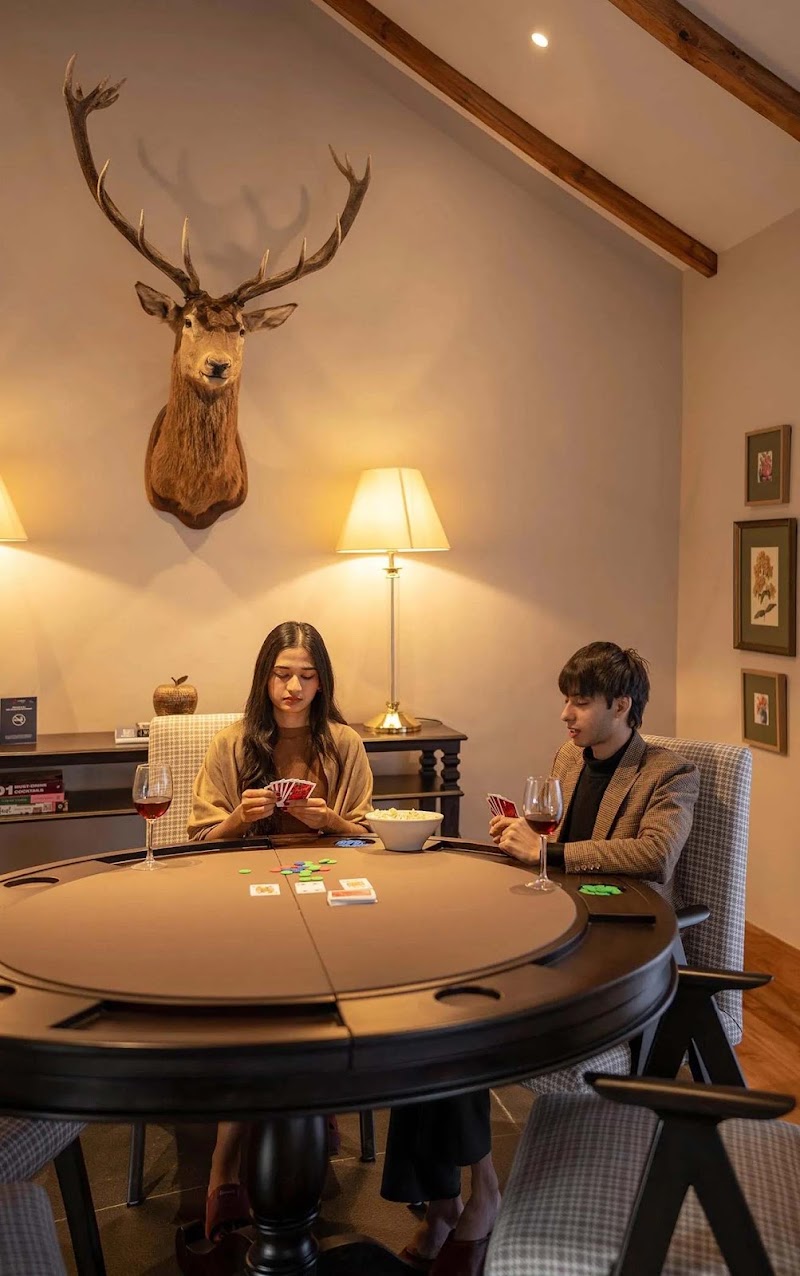 Airyland Estate By Lohono Stays – Premium 7BHK Villa in Mussoorie with Private Pool - Airyland Estate By Lohono Stays – Premium 7BHK Villa in Mussoorie with Private Pool Camels Back Rd, The Mall Road, Mussoorie, Uttarakhand 248179, India